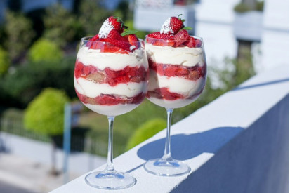 Mon Tiramisu Provençal Fraises-huile d'olive basilic 